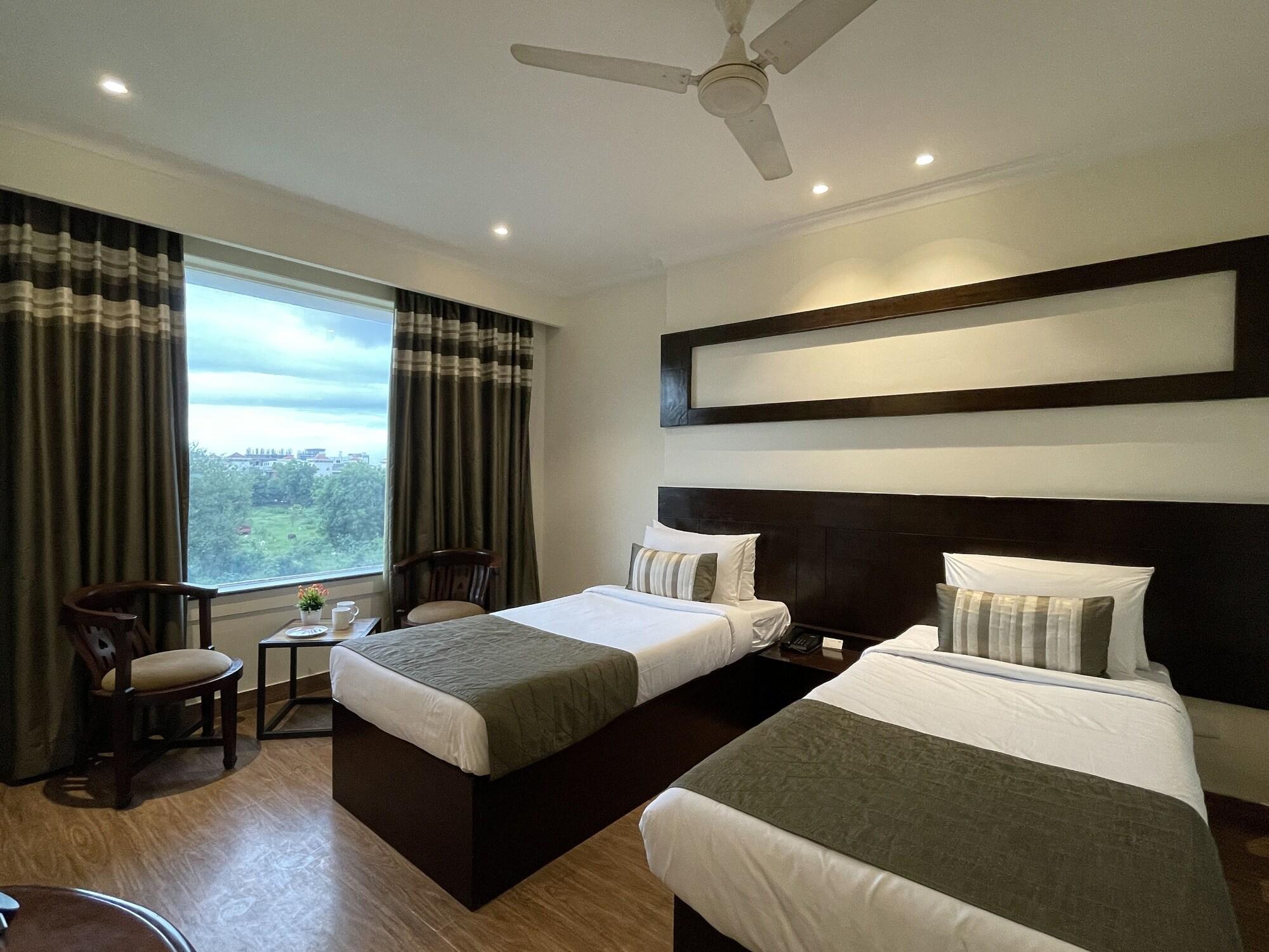 Royale Sarovar Portico Agra Agra  Exterior foto