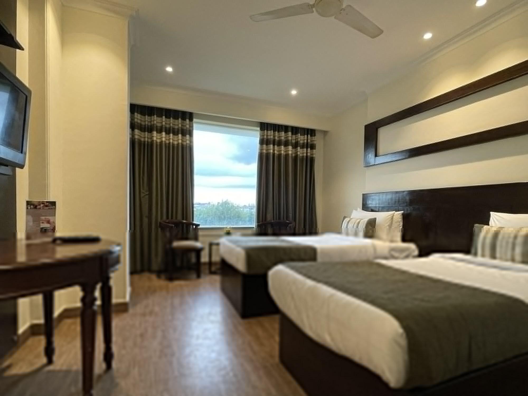 Royale Sarovar Portico Agra Agra  Exterior foto