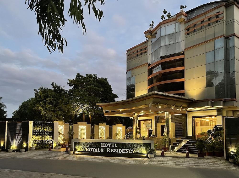 Royale Sarovar Portico Agra Agra  Exterior foto